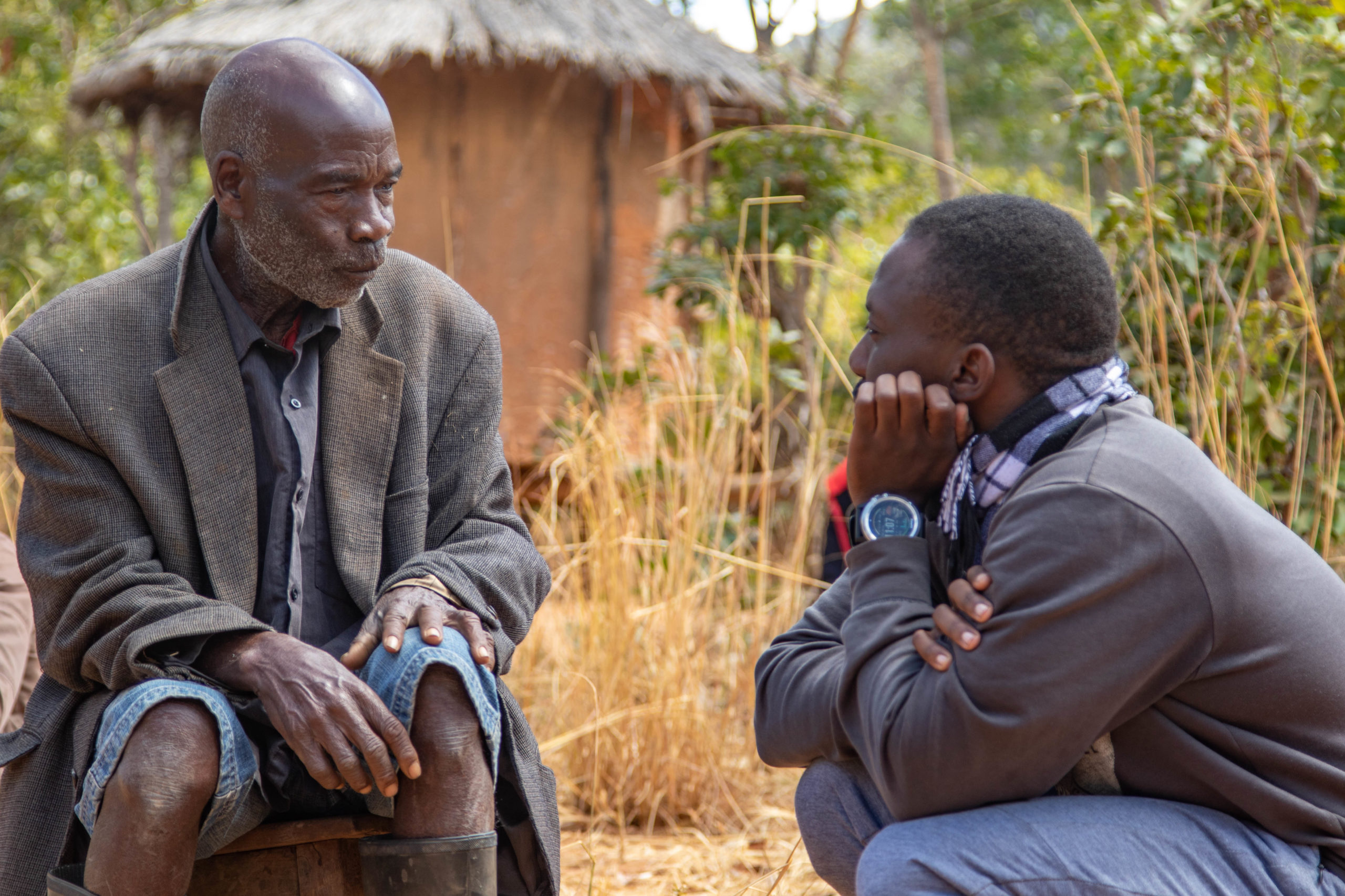 ZAM_MAF_Project_FZS_team_interviewingMarikoHeadman_20210726_©RubenFoquet_WeForest (2)